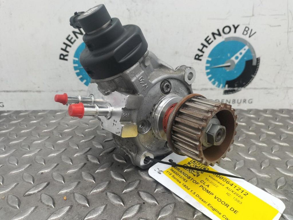 MERCEDES CLA BRANDSTOF POMP VOOR DE INJECTOR 2022, Ophalen of Verzenden, Gebruikt, Stiba lid