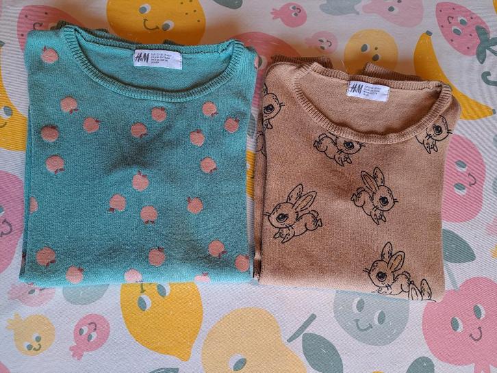 2 lichte truitjes H&M maat 122/128, Kinderen en Baby's, Kinderkleding | Maat 122, Gebruikt, Meisje, Trui of Vest, Ophalen of Verzenden