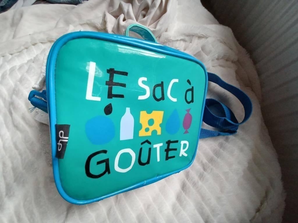 un sac a tartines isotherme neuf+un lunch box, Enlèvement ou Envoi