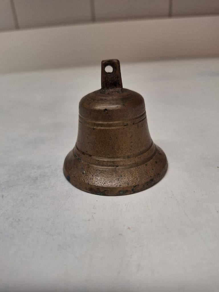 Bronzen bel, Antiek en Kunst, Antiek | Brons en Koper, Koper, Ophalen of Verzenden