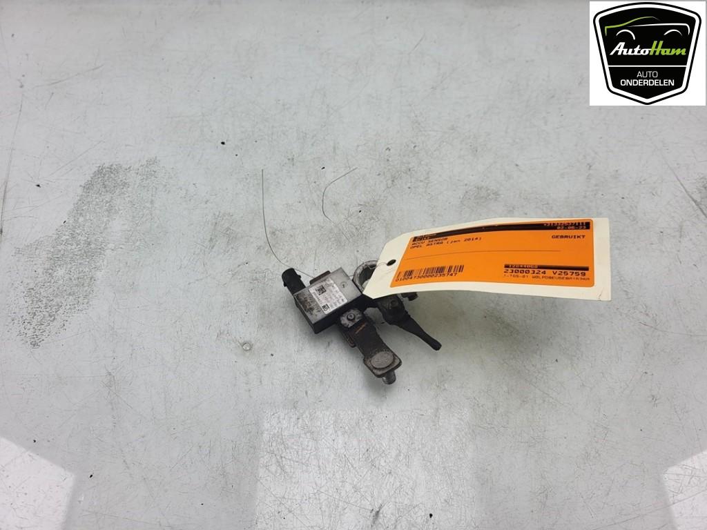 CAPTEUR DE BATTERIE Astra J Sports Tourer (PD8 / PE8 / PF8), Dhr. J. Ham, Administratie@autoham.nl, Opel, Utilisé