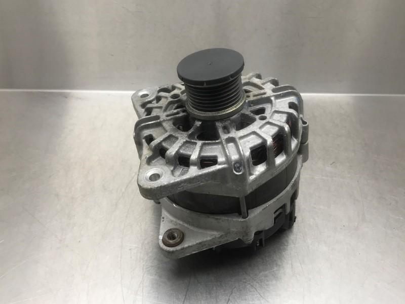ALTERNATEUR V-Snaar Nissan Micra (K14) (|231001430R|), Utilisé, Nissan