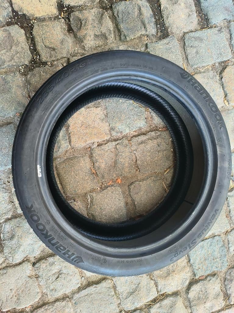 Autobanden, Gebruikt, 235 mm, Band(en), Personenwagen