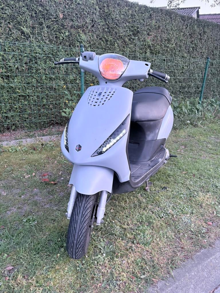 Zip 2t 50cc origineel, Ophalen, Zo goed als nieuw