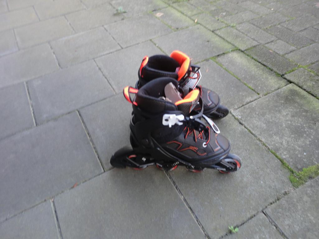 Rolschaatsen, Ophalen, Zo goed als nieuw, Kinderen