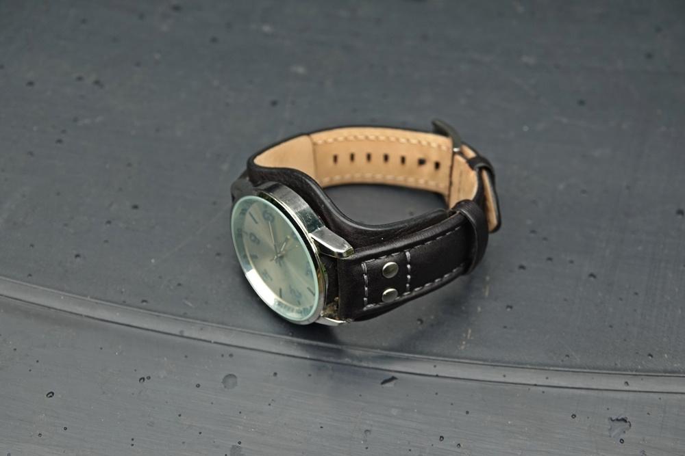 Heren horloge watch It! + Fossil originele CH2564 lerenband, Bijoux, Sacs & Beauté, Montres | Hommes, Montre-bracelet, Autres marques