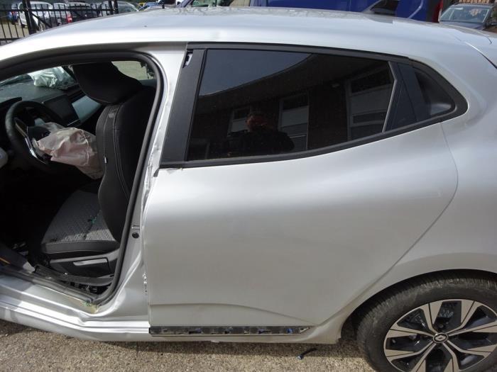 Portière 4portes arrière gauche d'un Renault Clio (TED69), Autos : Pièces & Accessoires, Carrosserie & Tôlerie, Porte, Renault
