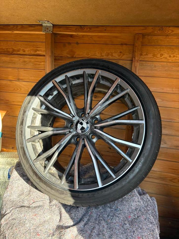 BMW 19 p jantes et pneus, Auto-onderdelen, Banden en Velgen, Banden en Velgen, Zomerbanden, 19 inch, Ophalen
