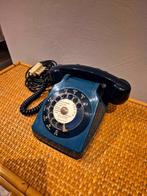 Oude vintage blauwe Socotel-telefoon, Ophalen, Zo goed als nieuw, Met draaischijf