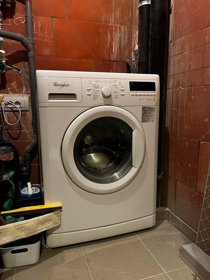 Wasmachine Whirlpool 6 kg - goed onderhouden!, Elektronische apparatuur, Wasmachines, Gebruikt, Voorlader, 6 tot 8 kg, 1200 tot 1600 toeren