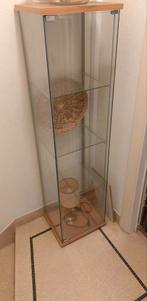 Armoire vitrine éclairée par le haut, Enlèvement, Verre