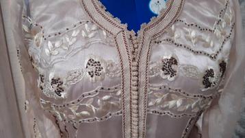 Robe orientale
 beschikbaar voor biedingen