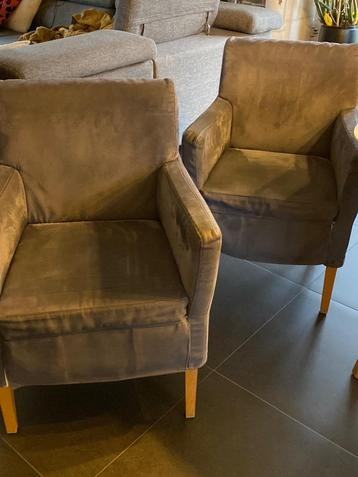 5 makkelijke eetstoelen - zeteltjes - stoelen beschikbaar voor biedingen