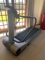 Tapis de course TechnoGym professionnel. (Une marque ; livra, Enlèvement ou Envoi, Tapis roulant, Comme neuf, Métal