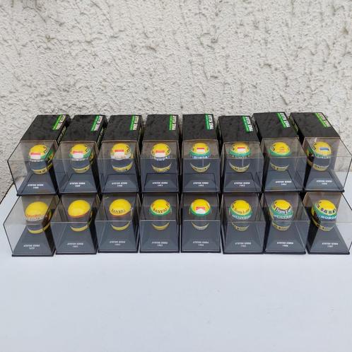 16 CASQUES AYRTON SENNA 1/8 COLLECTION MINICHAMPS 1979 1994, Collections, Marques automobiles, Motos & Formules 1, Comme neuf