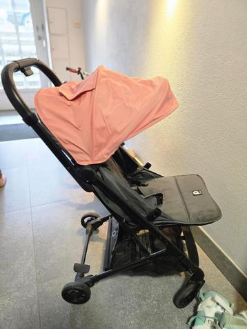Poussette compacte Aria Basic rose beschikbaar voor biedingen
