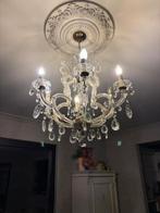 lustre antique Marie-Thérèse, Enlèvement