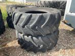 Agrimax RT 765 tractor Band (2x), Zakelijke goederen, Landbouw | Onderdelen | Banden, Velgen en Assen