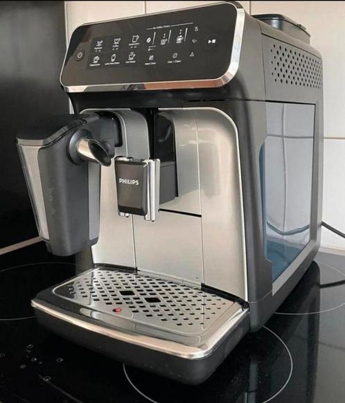 Philips Lattego Volautomaat koffiemachine, Elektronische apparatuur, Koffiezetapparaten, Zo goed als nieuw, Koffiemachine, Ophalen of Verzenden
