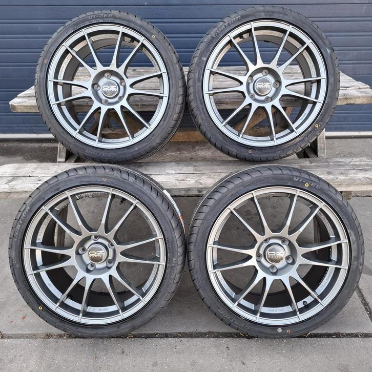 OZ Ultraleggera Audi A3 A4 A6 S3 S4 S6 Q3 Q4 E-Tron TT 18'', Auto-onderdelen, Banden en Velgen, Banden en Velgen, Zomerbanden