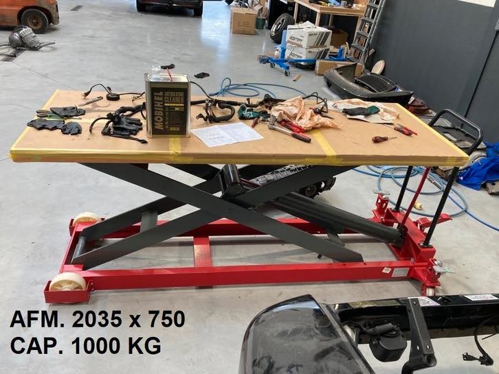 heftafel capaciteit 1000 kg : 1400 eu . ACTIEPRIJS 1325 €, Articles professionnels, Machines & Construction | Industrie & Technologie