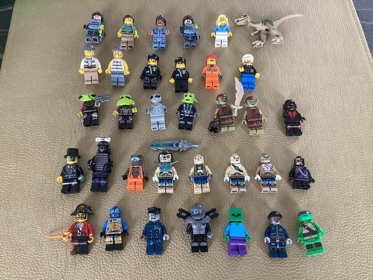 Lego lot varia minifigs jurrasic,alien,chima,ninjago enz., Kinderen en Baby's, Speelgoed | Duplo en Lego, Lego, Ophalen of Verzenden