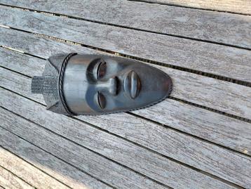 Congolees zwart Houten masker beschikbaar voor biedingen