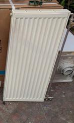 Radiator type 22. 40 8 90., Ophalen, Radiator, Minder dan 60 cm, Zo goed als nieuw