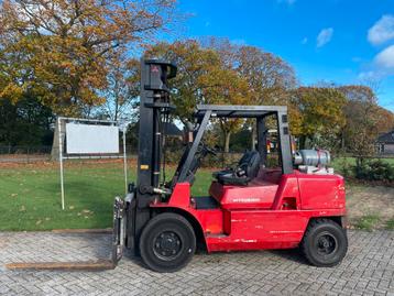 Heftruck 5 ton gas freelift triplo sideshift beschikbaar voor biedingen