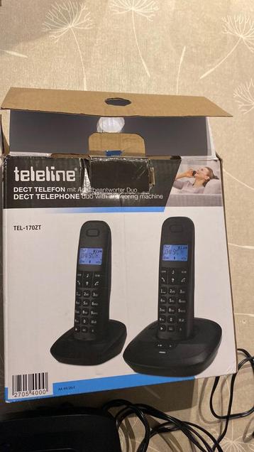 2 draagbare telefoons beschikbaar voor biedingen