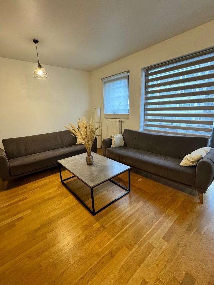 Zetels, Huis en Inrichting, Zetels | Zetels, Gebruikt, Rechte bank, Driepersoons, 150 tot 200 cm, Kunststof, Ophalen