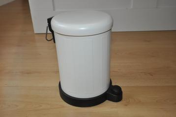 Ikea poubelle Toftan 4L état neuf beschikbaar voor biedingen