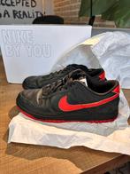 Nike dunk LOW customs met originele doos, Kleding | Heren, Schoenen, Verzenden, Zo goed als nieuw