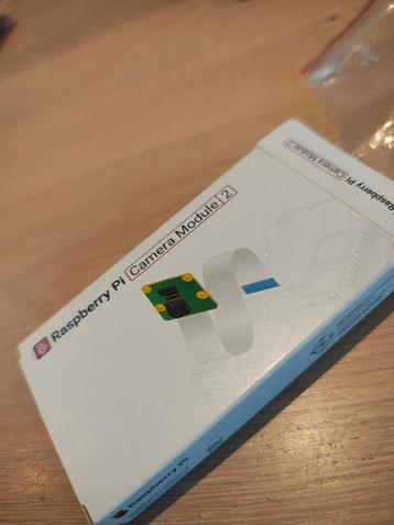 Raspberry Pi camera module V2 + 2 flex kabels beschikbaar voor biedingen