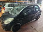 Toyota Yaris 2007 Pieces disponible, Auto's, Bedrijf, 3 cilinders, 998 cc, Stadsauto