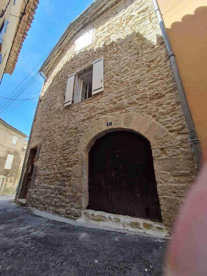 Maison de caractère entièrement restaurée dans village sud F, Immo, Buitenland, Frankrijk, Woonhuis, Dorp