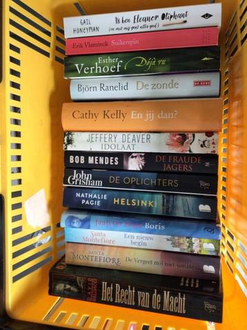 Allerlei boeken beschikbaar voor biedingen