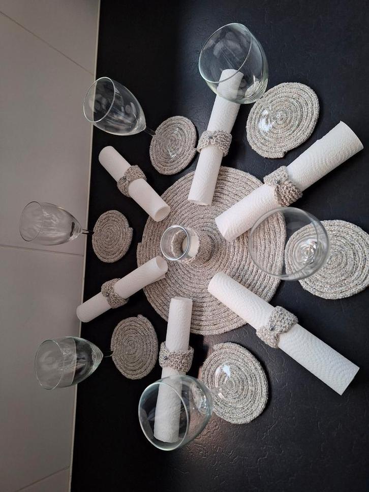 Onderzetters servettenringen handgemaakt, Huis en Inrichting, Keuken | Textiel, Ophalen of Verzenden