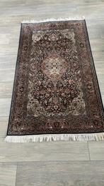 Indisch zijden handgeknoopt tapijt, 50 tot 100 cm, 150 tot 200 cm, Rechthoekig, Zo goed als nieuw