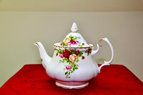 Royal Albert Old Country Roses theepot – perfecte staat, Antiek en Kunst, Curiosa en Brocante, Ophalen of Verzenden