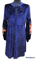 blauw fluwelen jurkje mt 36-38, Kleding | Dames, Blauw, Kilibibbi, Nieuw, Ophalen of Verzenden