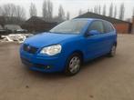 VW POLO 1.2 BENZINE UNITED UITVOERING VAN 2009 MET AIRCO, Auto's, Volkswagen, Voorwielaandrijving, Stof, Zwart, Blauw