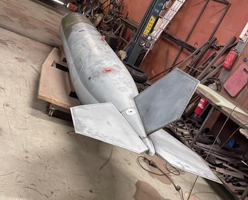 Belly tank….. rocket….. land speed racer?, Particulier, Achat