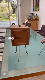Antieke apothekersbenodigdheden, Ophalen