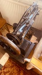Naaimachine Singer, antiek, goed werkend ! Nostalgie !, Antiek en Kunst, Antiek | Naaimachines, Ophalen