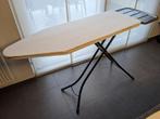 Brabantia Strijkplank C met strijkijzerhouder, Elektronische apparatuur, Strijkijzers en Strijkplanken, Ophalen, Gebruikt, Strijkijzer met snoer