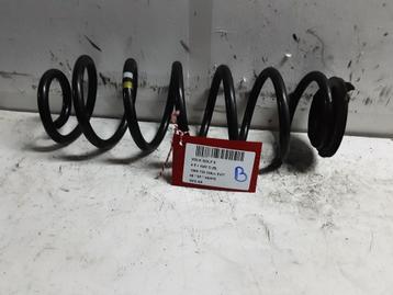 SCHROEFVEER ACHTER Volkswagen Golf V (1K1) (02-2001/12-2010) beschikbaar voor biedingen