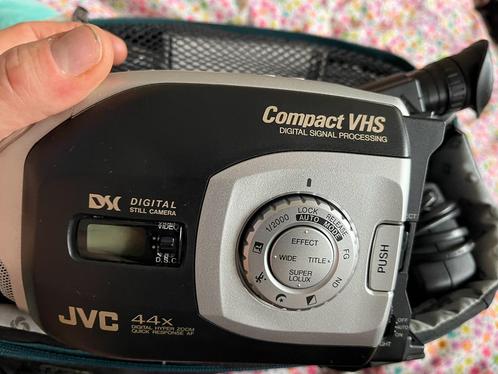 JVC GR-AX880 VHS compact, TV, Hi-fi & Vidéo, Caméscopes analogiques, Enlèvement