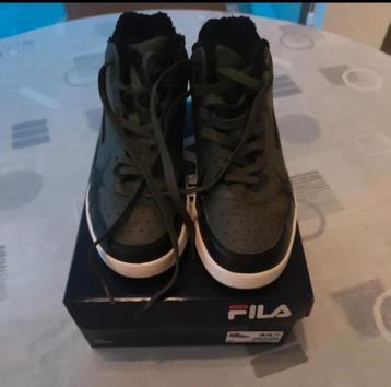 Fila FW8030 Winterschoenen jongen hoge sneakers (maat 40) beschikbaar voor biedingen