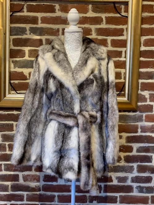 Mooi S/M wit nertsbontjack, Kleding | Dames, Jassen | Winter, Gedragen, Wit, Ophalen of Verzenden